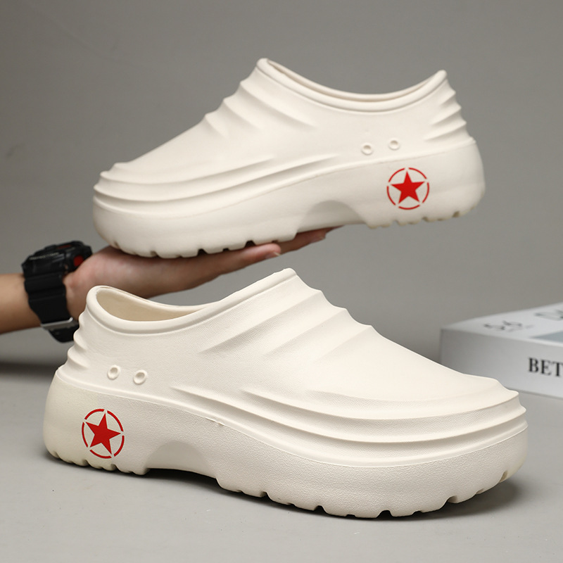 Una pieza de la fábrica de origen envía nuevos zapatos de chef, botas de lluvia antideslizantes y resistentes al desgaste, zapatos esenciales para usar al aire libre en la cocina ligera