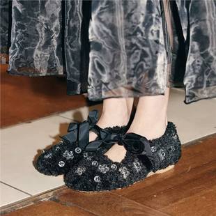 �nϵ��Ʒ~����ˮ荺����Y������ЬŮ�����¿�ӽq�⴩�\��ëëЬ