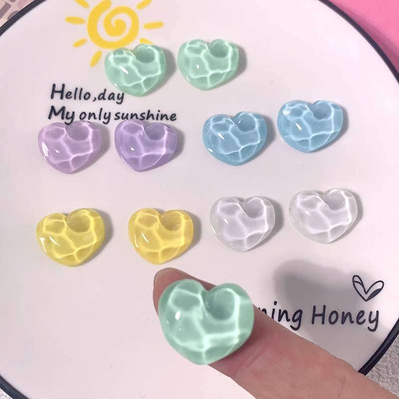 Accesorios de resina transparente esmaltada transfronteriza DIY amor adhesivo crema caja de teléfono móvil accesorios para el cabello abrazaderas de cabello material de botón de zapatos hecho a mano