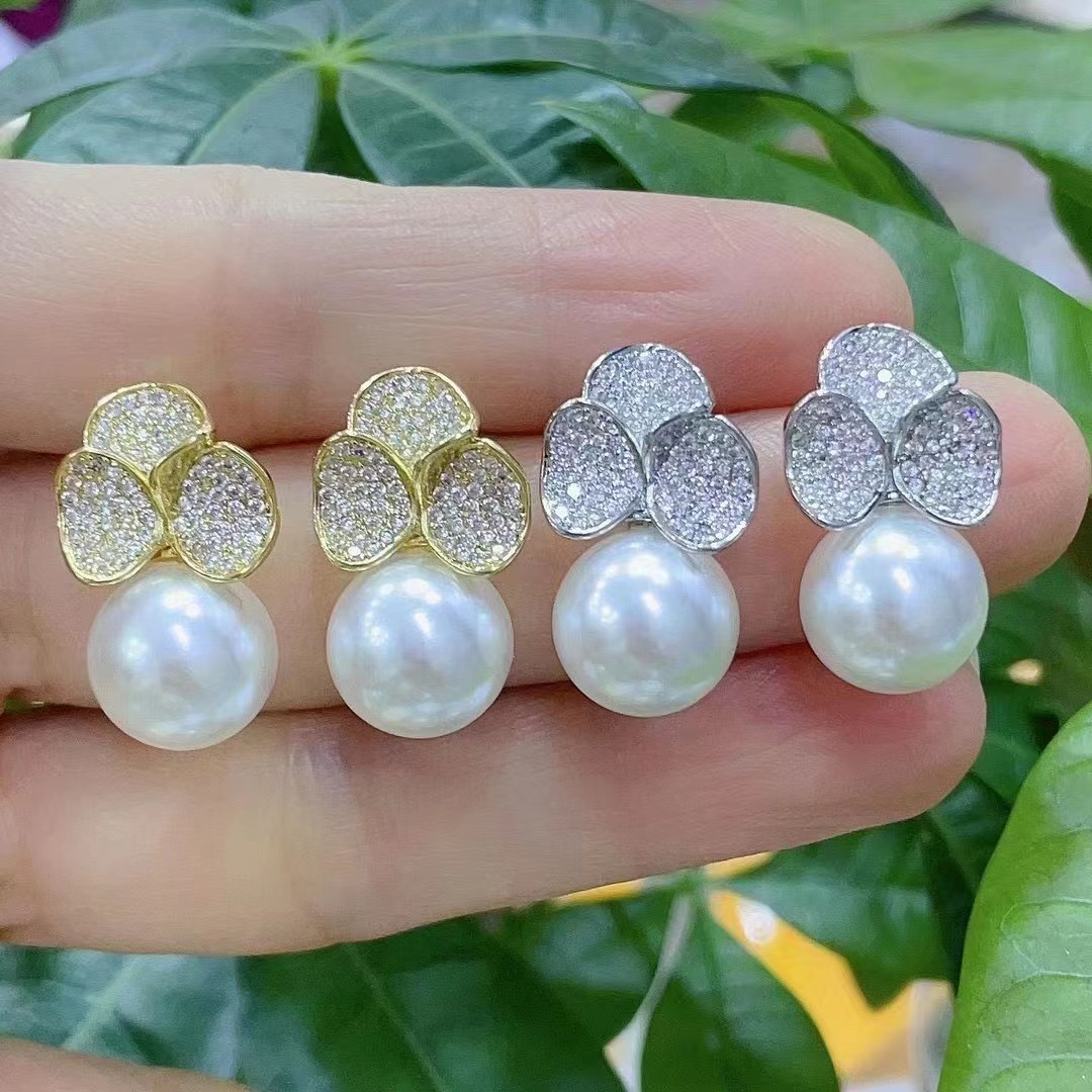 Street Occasion Copper Material Fashion Shamrock Copper Plating Artificial Pearls Earrings 1 Pair