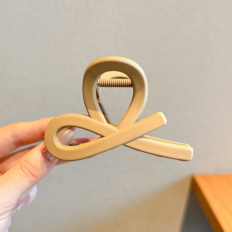 Clip de cabello de alta sensación de gran tamaño para mujeres más agarrar clip de cabello de tiburón en la parte posterior de la cabeza de los productos al por mayor