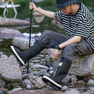 New Waterproof Shoes for Women, Dynamic Waterproof Summer Rain Boots, Wear-Resistant Black Outdoor Wading Rain Boots, Rubber Shoes Wholesale