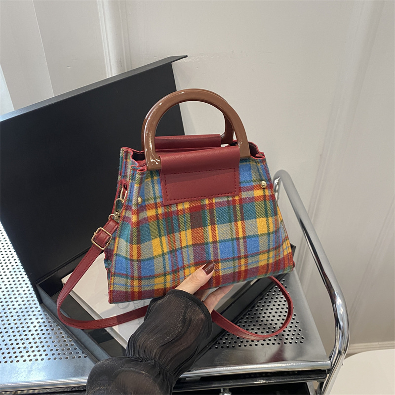 Bolso de mano para mujer nuevo bolso de concha de moda coreana 2024 otoño nicho alto sensor de paso a cuadros bandolera