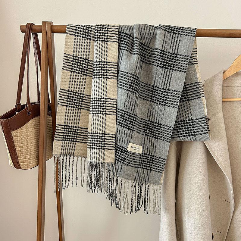 Autumn and Winter Classic I mitation Cashmere Line Grid Double sided Tassel Scarf Versatile Women's Sweet Korean Version_voghion.com
