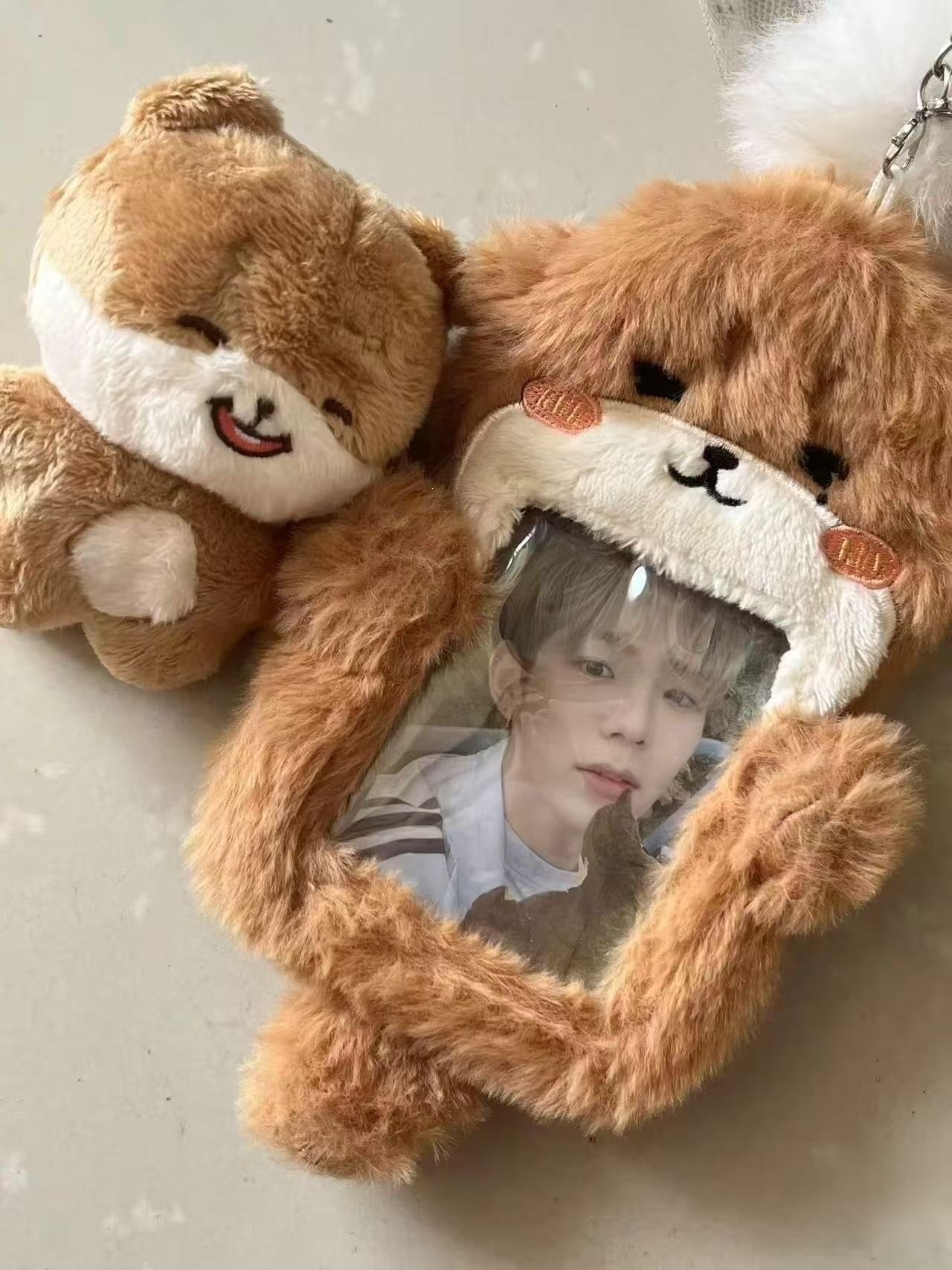 Cute ángel cerdo de peluche 3 pulgadas tarjeta de visualización tarjeta de estudiante colgante tarjeta de comida cubierta protectora