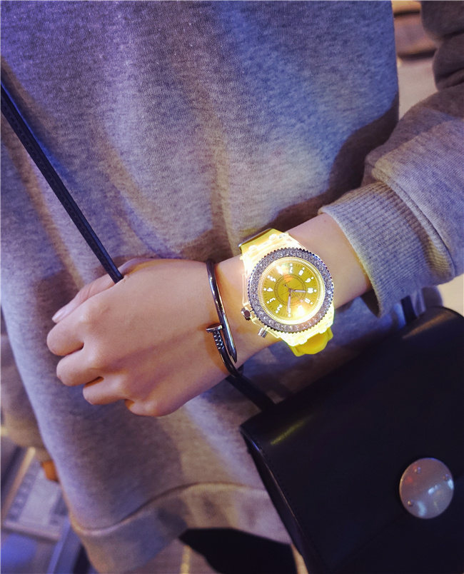 Luminous luminous personality rhinestone led Harajuku Korean fashion trend men and women students couple jelly quartz watch_voghion.com