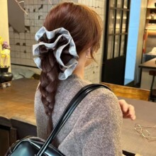 �nϵ�pɫľ��߅������c�lȦŮ�r�к��s�ٴ����^�K�߼���Ƥ��l�K