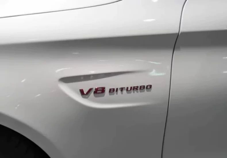 Suitable for the new Mercedes-Benz V8BITURBO side emblems, C63, G63, S65, and V12 supercharged car emblems