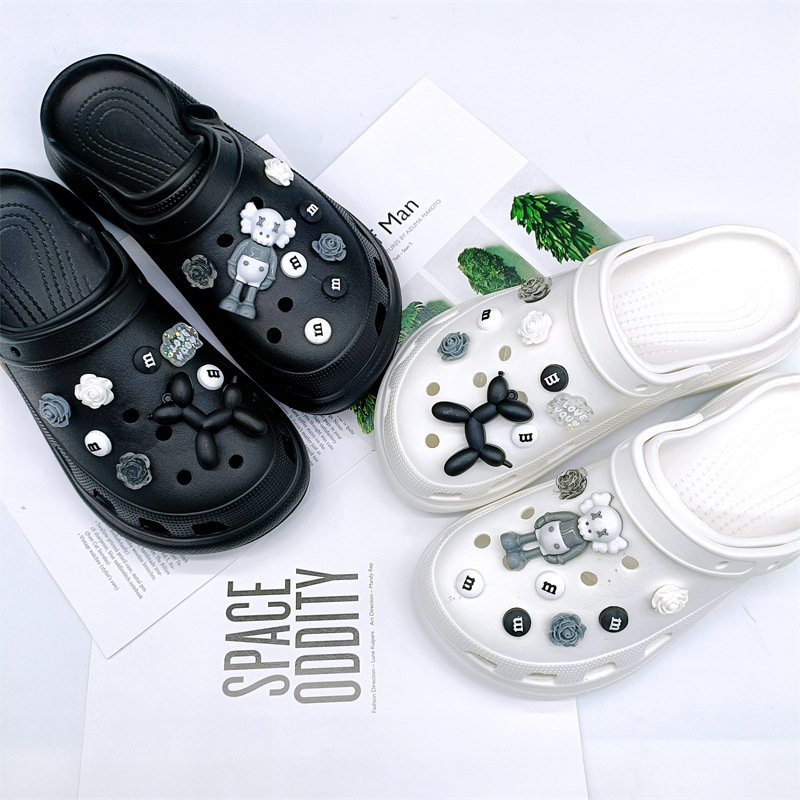 New Hole Shoes Beach Diy Decorative Cartoon Cute Flower Shoe Buckle Accessories display picture 1