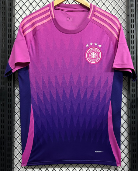 Una pieza de camiseta 2425 equipo nacional México Italia Brasil España Portugal uniforme de fútbol bordado