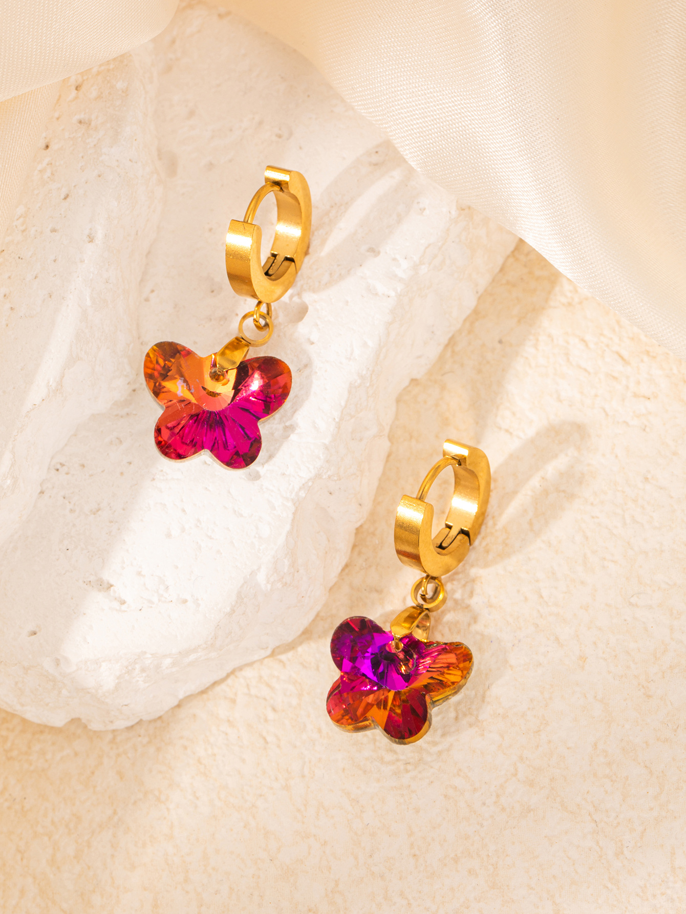 11g Weight 0.03µm Gold Plating Thickness Electroplated Gold Plating Process 201 Stainless Steel Ear Needle Material Golden Plated Plating Material Zircon Inlay Material Drop Earrings Classification 1 Pair Quantity Daily Occasion 201 Stainless Steel Material Star, Heart Shape Pattern Women's Gender Elegant, Retro Style Plating Craft Titanium Steel Star Heart Shape Elegant Retro Drop Earrings For Women's 9