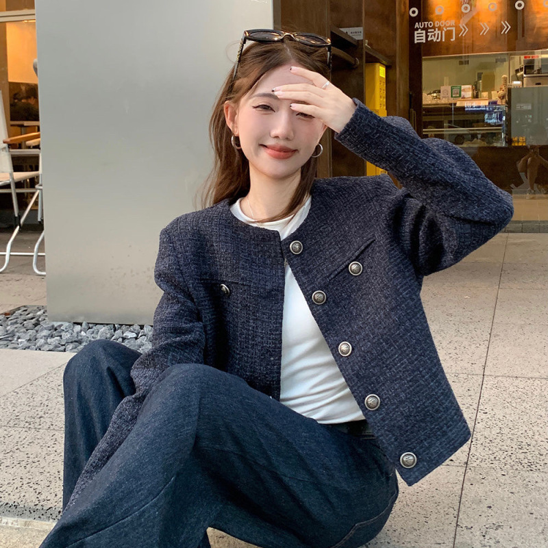 藏蓝色法式松弛感小香风外套2025秋季设计感单排扣气质短款上衣|undefined