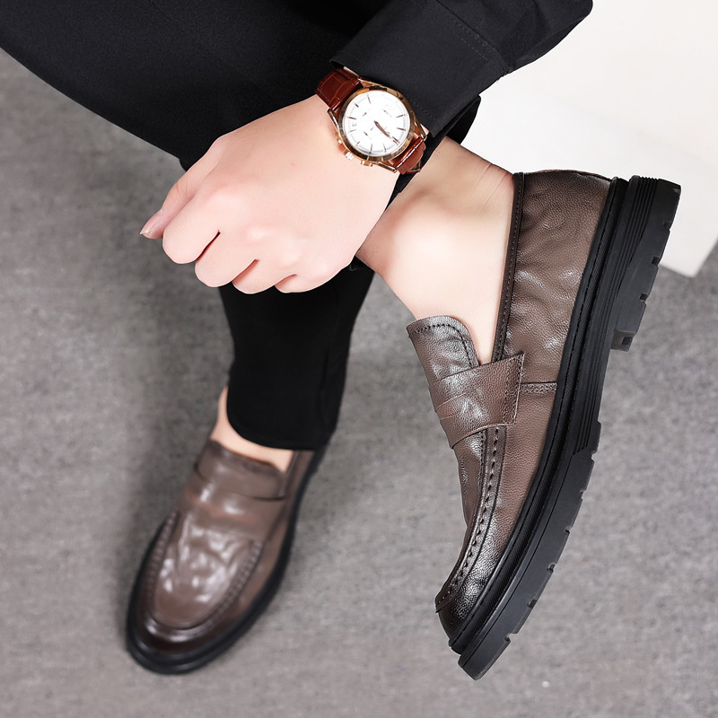 Primavera primera capa de piel de oveja de los hombres de negocios casual zapatos de cuero grande del dedo del pie ropa formal de cuero genuino estilo británico zapatos de los hombres zapatos individuales suaves