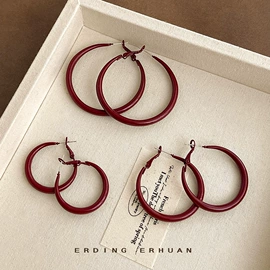 耳钉;耳环;戒指