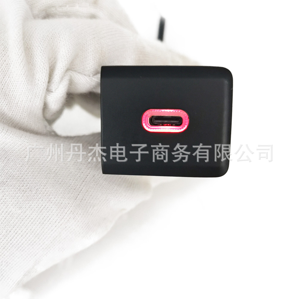 Suitable for Volkswagen Caravelle T5 Modified Car Charger Type-C Fast Charging Car Charger Socket Interface