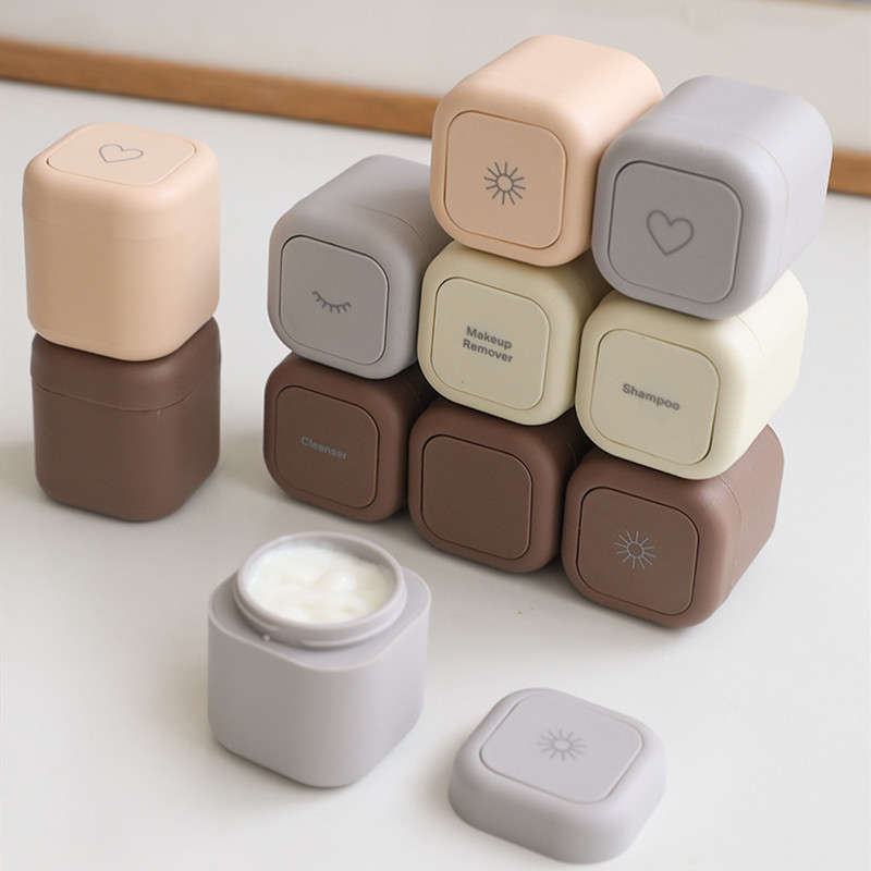 出差旅行磁吸护肤品分装瓶膏霜盒面霜盒分装盒化妆品分装便携小盒