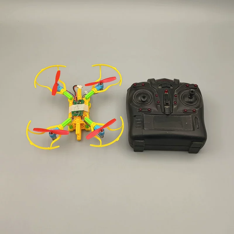 QBSZQ18116351 шарик с четырьмя осями только для справки в классе