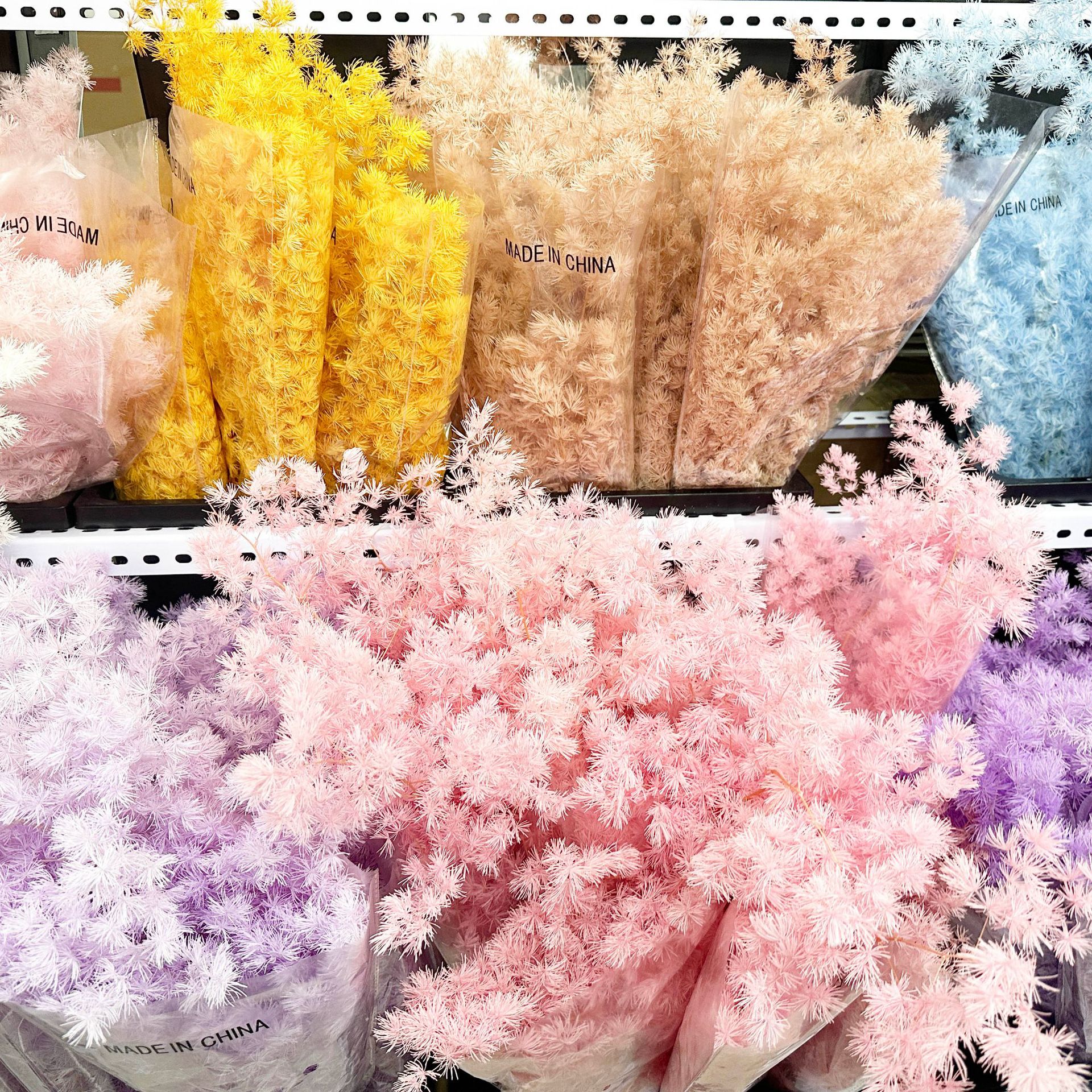 Eternal Flowers Pomelo Pine Christmas Pine Home Decoration Compatible Flower DIY Floating Flower Bouquet Compatible Materials Yunnan Manufacturer Wholesale