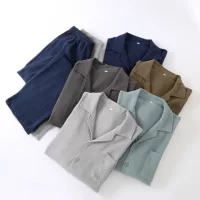 Уютный oversized демисезонный хлопковый пижамный костюм с кардиганом, длинными рукавами и брюками