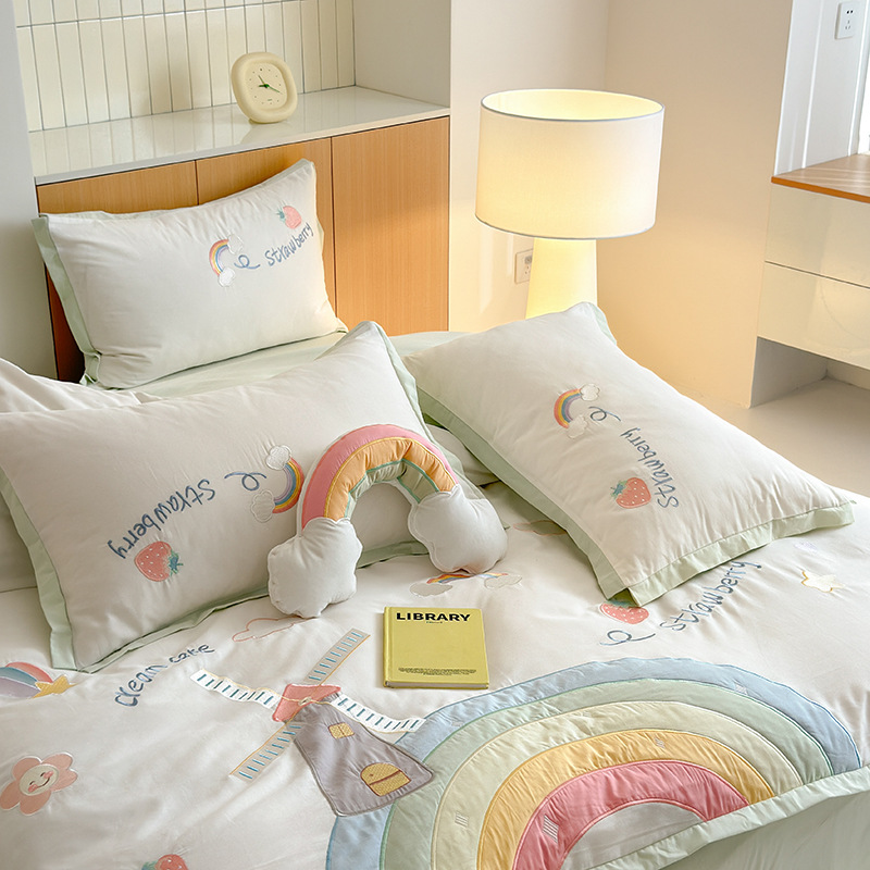 De gama alta lindo 100 de algodón puro niñas de cuatro piezas de dormitorio de estudiantes hoja de cama cubierta del edredón suave transpirable de algodón puro conjunto de tres piezas