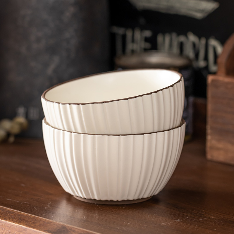 Cuenco de arroz tridimensional en relieve Cuenco de arroz de cerámica doméstica japonesa Cuenco de avena retro mate Cuenco de postre Cuenco de arroz pequeño