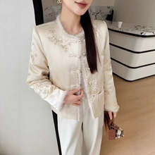 深圳南油原创高端秋冬月白刺绣貂毛盘扣鹅绒服精品时尚外套女装
