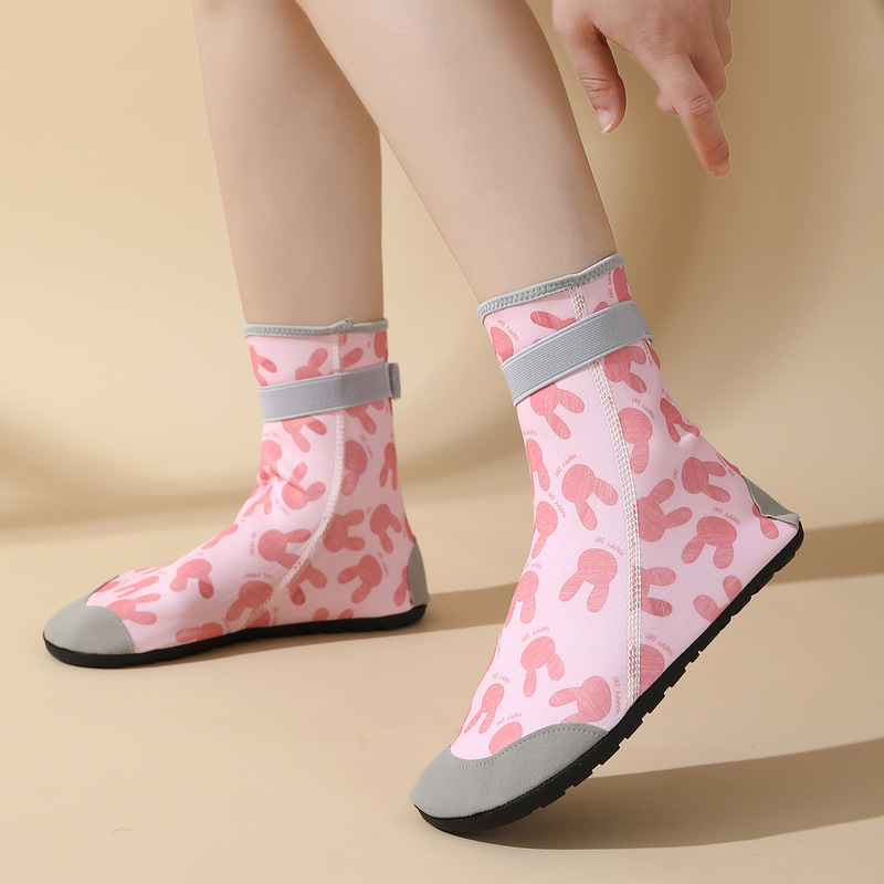 大人用のハイチューブ子供用ビーチシューズ、滑り止めとカット防止のダイビングシューズ、シュノーケリングシューズ、水泳ウェーディングベビーシーサイドビーチソックス|undefined