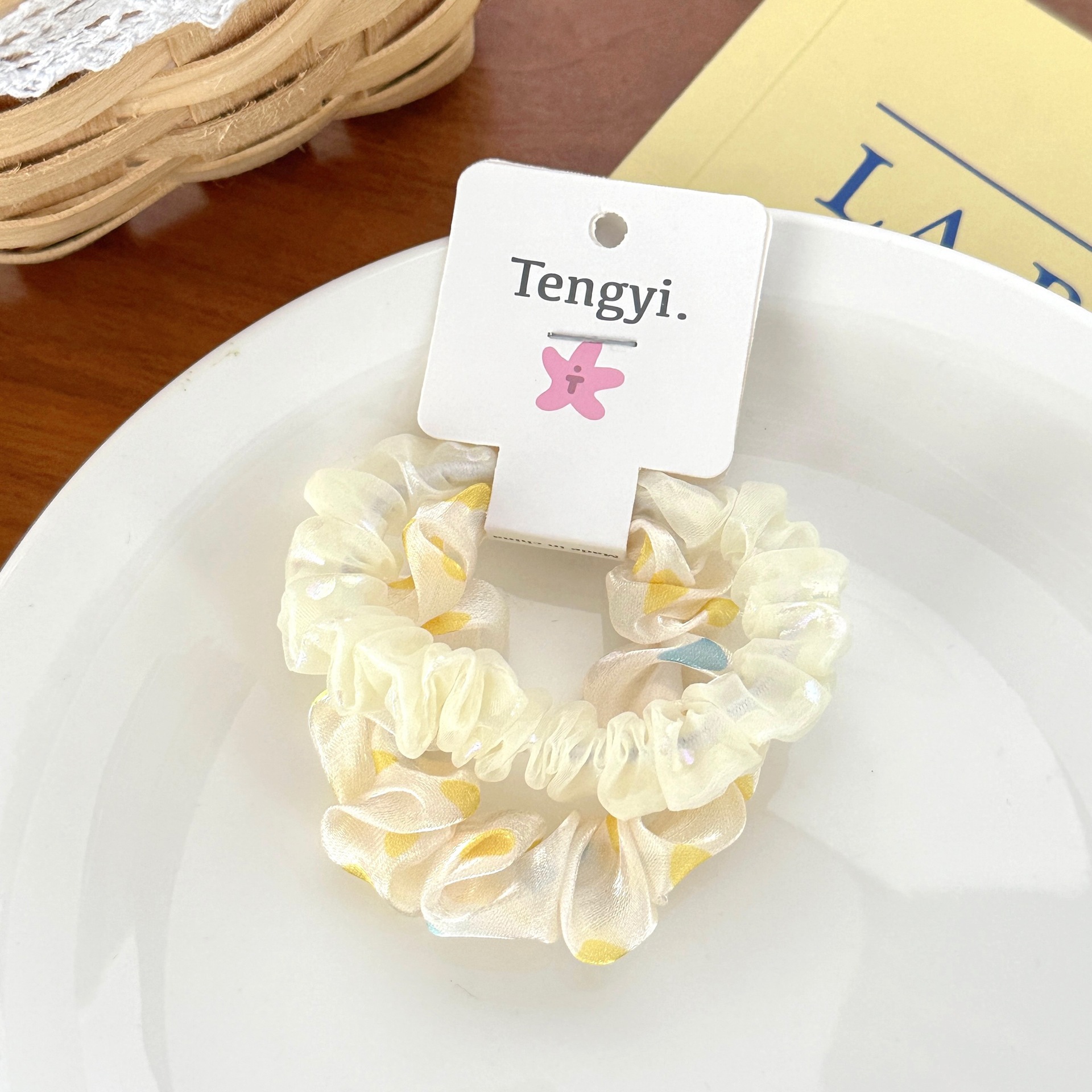 5 # Círculo de pelo del intestino delgado de lunares amarillos