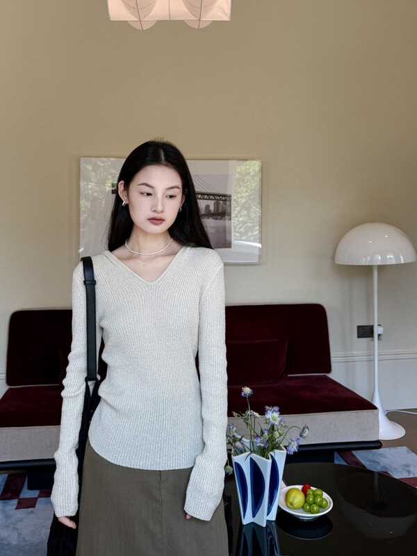 DIGM | 2025秋季废土风极简松弛感连帽修身针织衫毛衣女A3M017|undefined