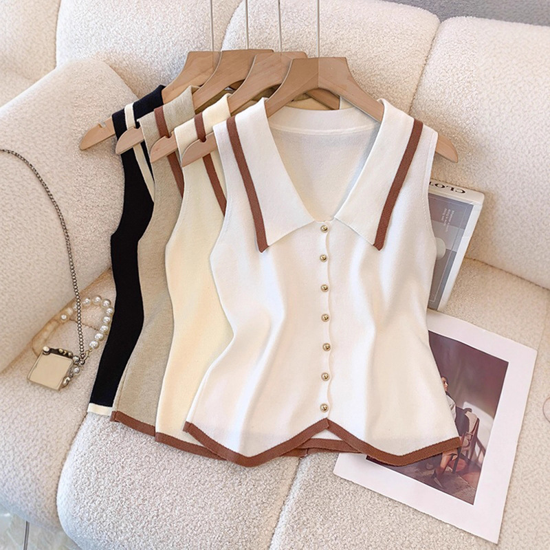 French-Style Sleeveless Knitted Top with a Small Chanel-Inspired Design, Faux Collar, Slim Fit, Short and Soft Skin-Friendly Women's Knitwear French-Style Sleeveless Knitted Top with a Small Chanel-Inspired Design, Faux Collar, Slim Fit, Short and Soft Skin-Friendly Women's Knitwear
