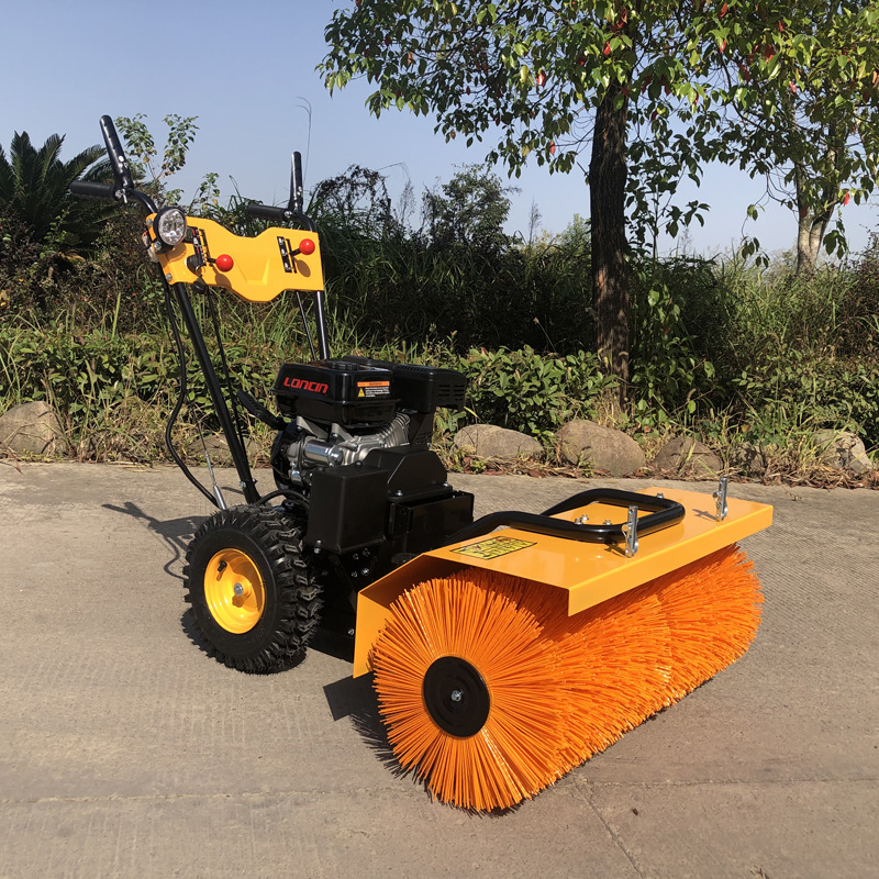 出口小型手推扫雪机 多用途滚刷扫雪设备 物业园区汽油扫雪机