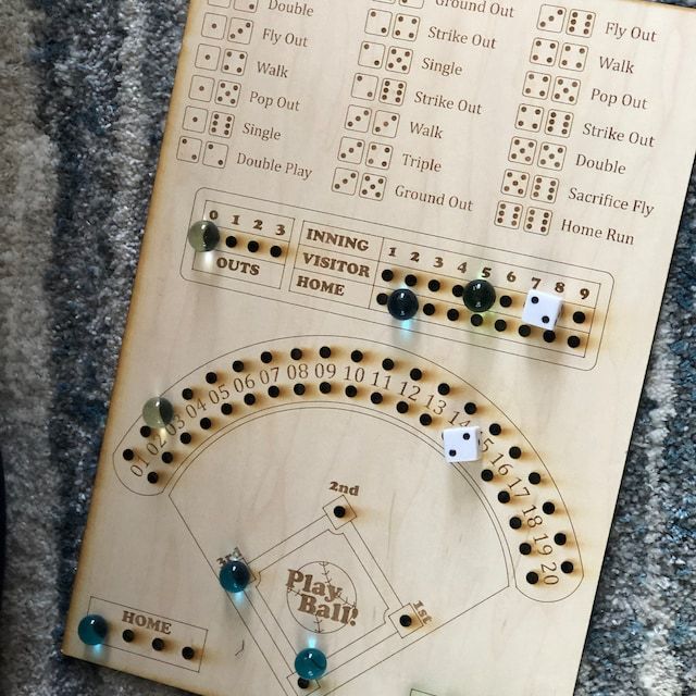 Juego de mesa de dados de béisbol de la estación independiente apoyos del partido del juego de mesa de dados de béisbol