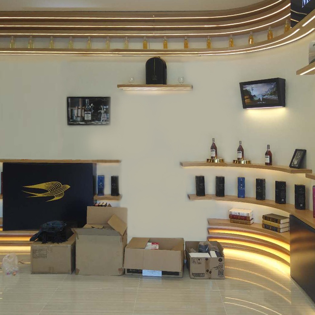 （上新）流行法式洋酒展示柜支持来图做文物展馆展品陈列柜台