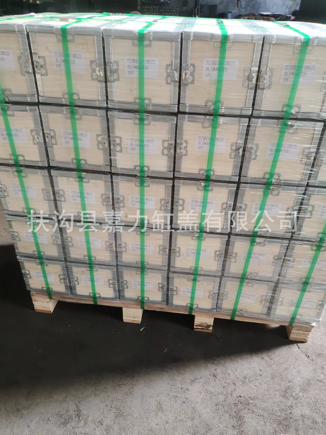Factory Direct Supply Diesel Engine Cylinder Head Isde6.7 Cummins Isb6.7 Cylinder Head 6D107