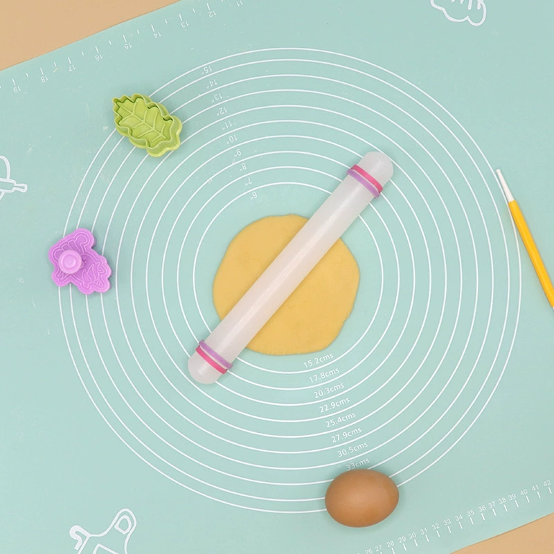 Fondant rolling pin, PP plastic, available 23 cm (9") and 33 cm (13") sizes