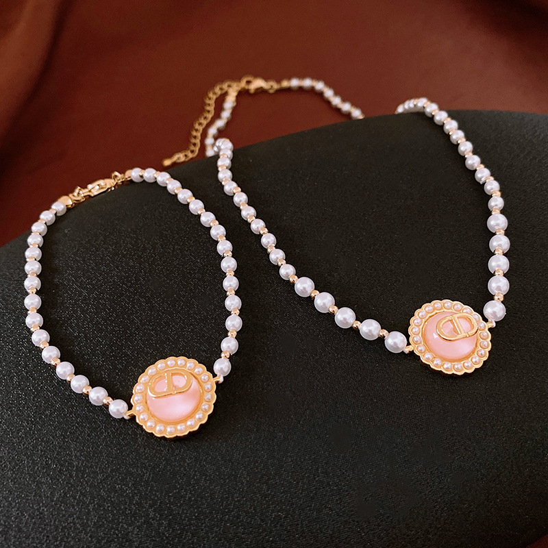 14k real gold electroplated pig nose letter pearl necklace