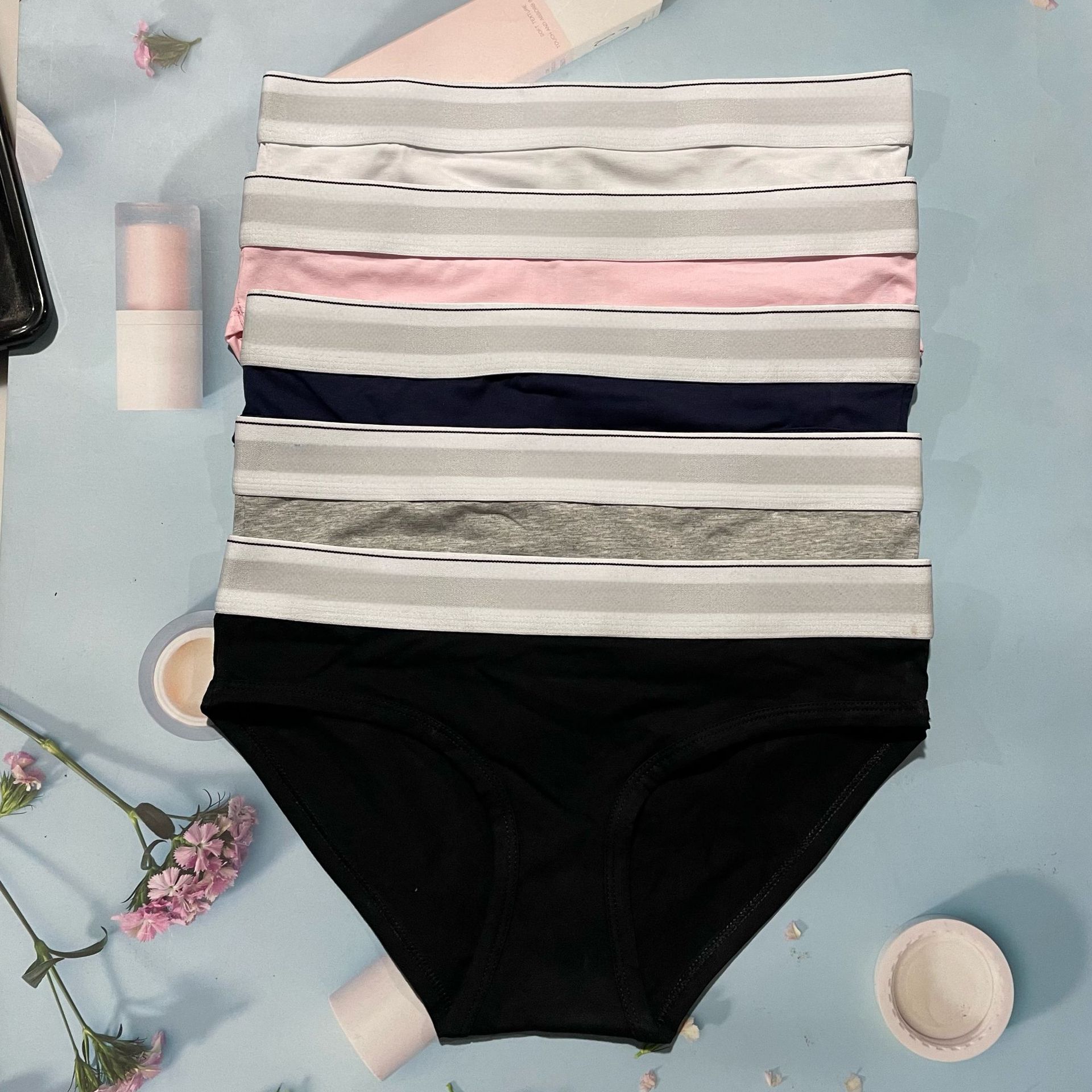 Gift Box Foreign Trade Trendy Brand C Guess You Nibble Women's Briefs Letter Pure Cotton Wide-Brimmed Pure Color Hot Style Shorts Head C