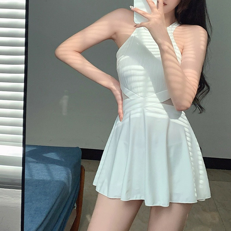 Traje de baño de dos piezas para mujer nuevo estilo popular puro deseo conservador cubierta del vientre adelgazante sin espalda sexy traje de baño de vacaciones de aguas termales para mujeres