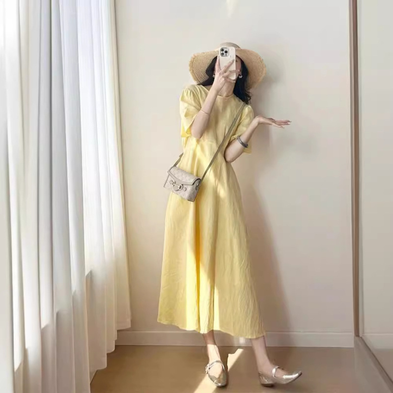 French Gentle Style Yellow Round Neck Dress for Women Summer 2025 New First Love Draped over the Knee A-Line Long Skirt French Gentle Style Yellow Round Neck Dress for Women Summer 2025 New First Love Draped over the Knee A-Line Long Skirt