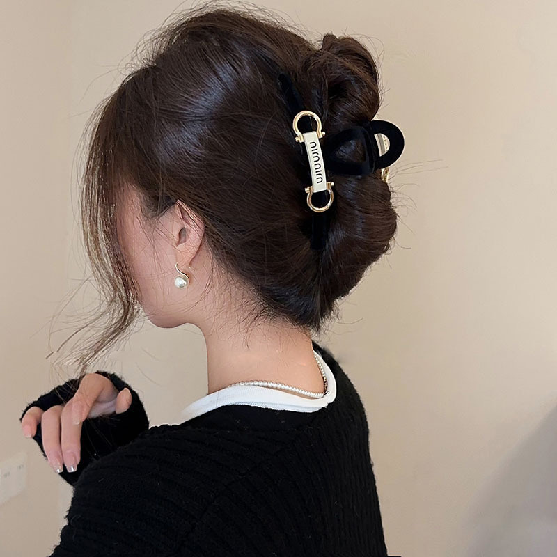 馬蹄扣抓夾~黑色絲絨大號復古法式後腦勺盤發鯊魚夾小眾髮飾頭飾