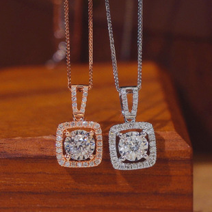 18K gold set diamond necklace Group set with full diamond necklace 20 points diamond pendant women's clavicle chain with certificate