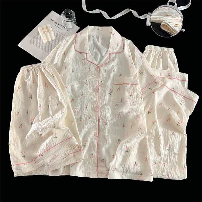 Verano transfronterizo nuevo estilo cómodo nube de algodón de tres piezas solapa pantalones cortos de manga corta pantalones ropa a domicilio traje de pijama de mujer