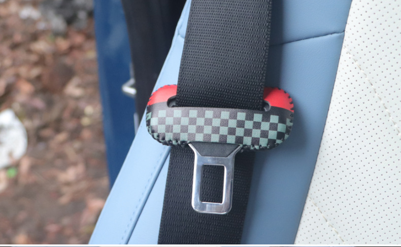 Suitable for MINI car safety belt buckle protective cover anti-collision cover car safety belt card head protective cover protective sticker