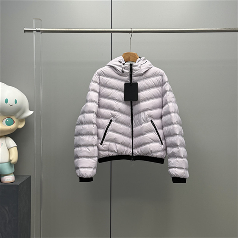 Short M-brand hooded women's down jacket with horizontal quilting, warm and windproof, casual style with drawstring and zipper for winter