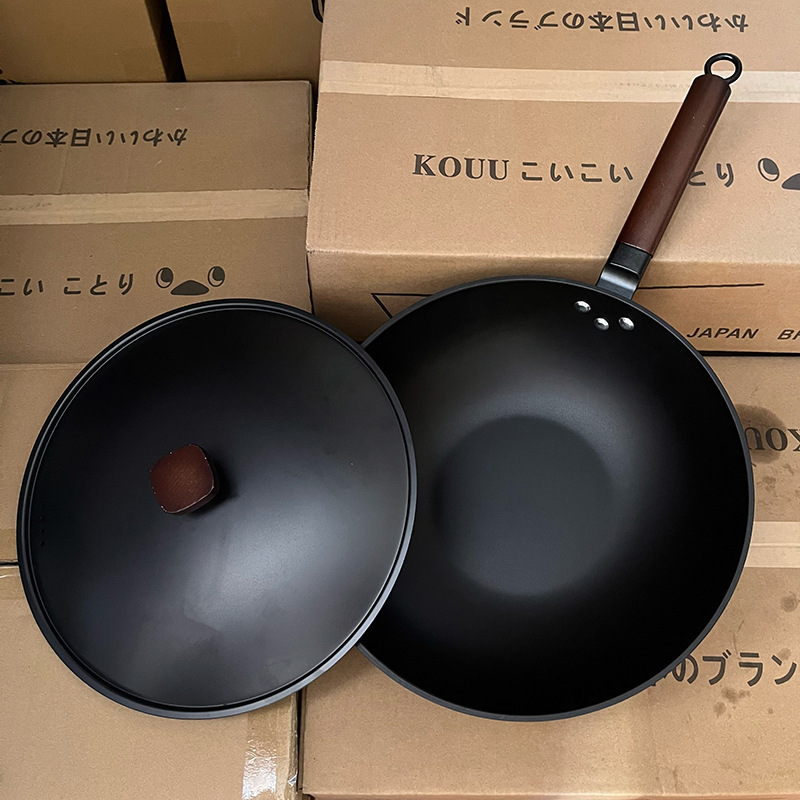 外国貿易の日本式鉄鍋の家庭用炒め物鍋の底には鍋の電磁ストーブのガスコンロの通用する元の輸出品質がありません。|undefined