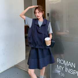 韩版休闲运动风格纹拼接套装夏日拼色马甲短袖内搭短裙三件套2026