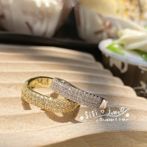 Sisi Hong Kong style live broadcast ring plated 18K small diamonds and stars, bright micro-paved zircon ring for women