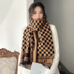 新型の碁盤の格子の両面は保温して厚くして、カシミヤの秋冬のマフラーの女性の事務室のエアコンのストールのマフラーをまねます。