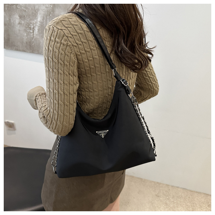Cross-border high-end, large-capacity nylon bag for women, 2024 new trendy backpack, single-shoulder tote bag, commuter bag undefined