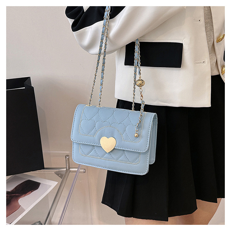 Women's Small Pu Leather Solid Color Classic Style Square Flip Cover Shoulder Bag display picture 6